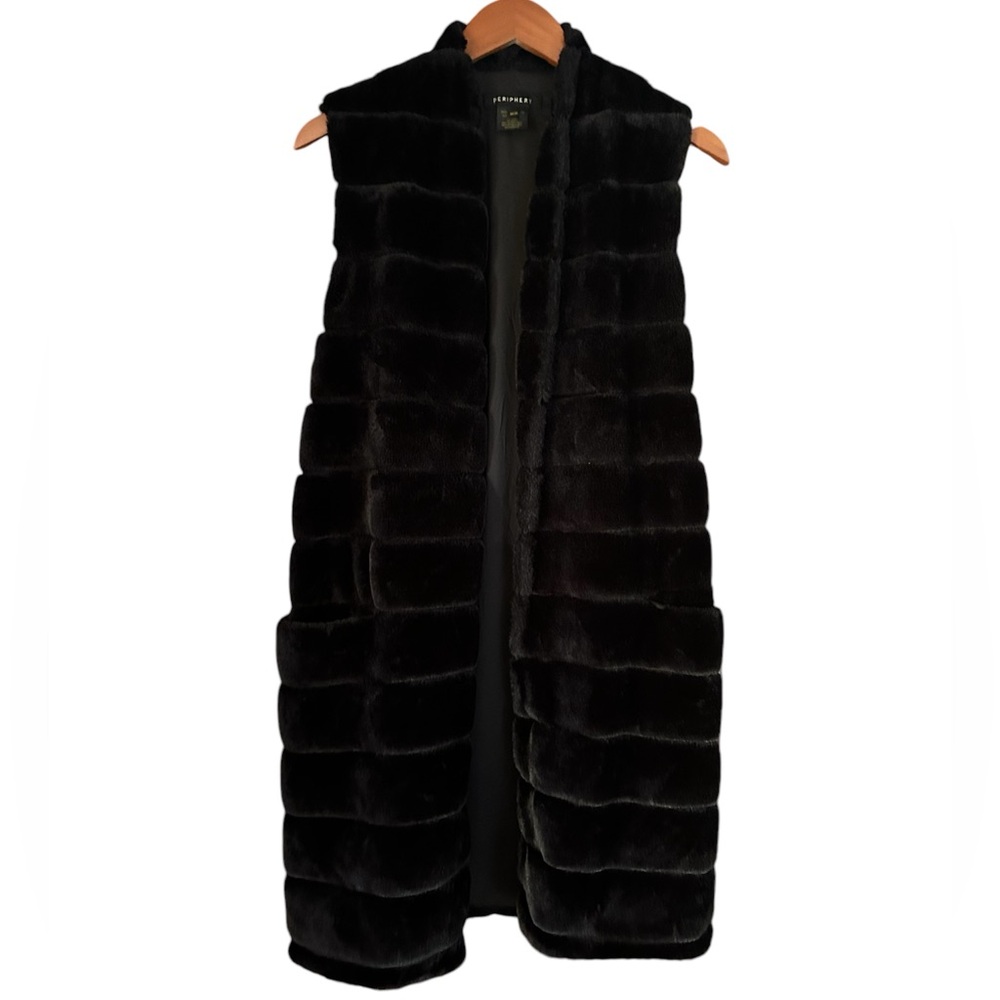 Black Faux Fur Periphery Vest | SZ Medium